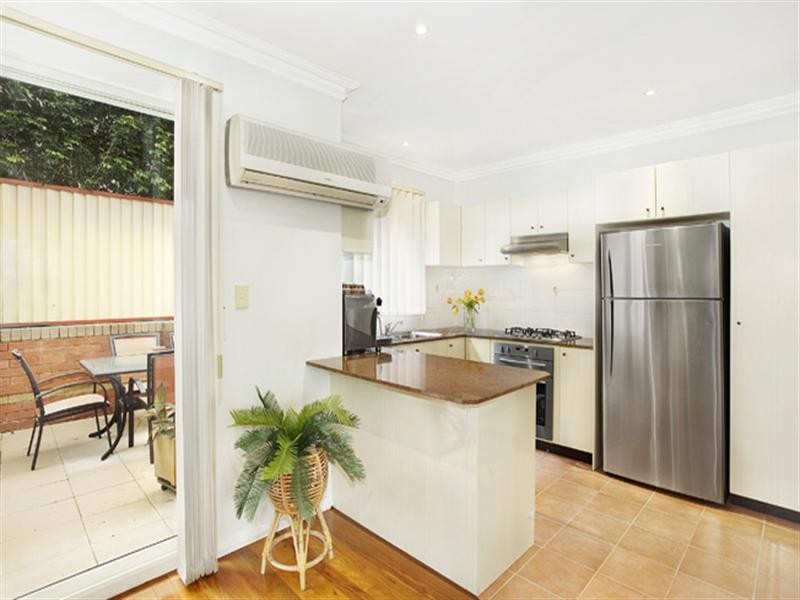 3/17a Walton Crescent, Abbotsford NSW 2046