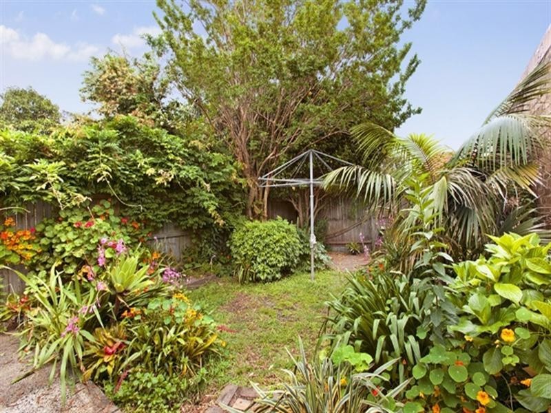 11 Canonbury Grove, Dulwich Hill NSW 2203