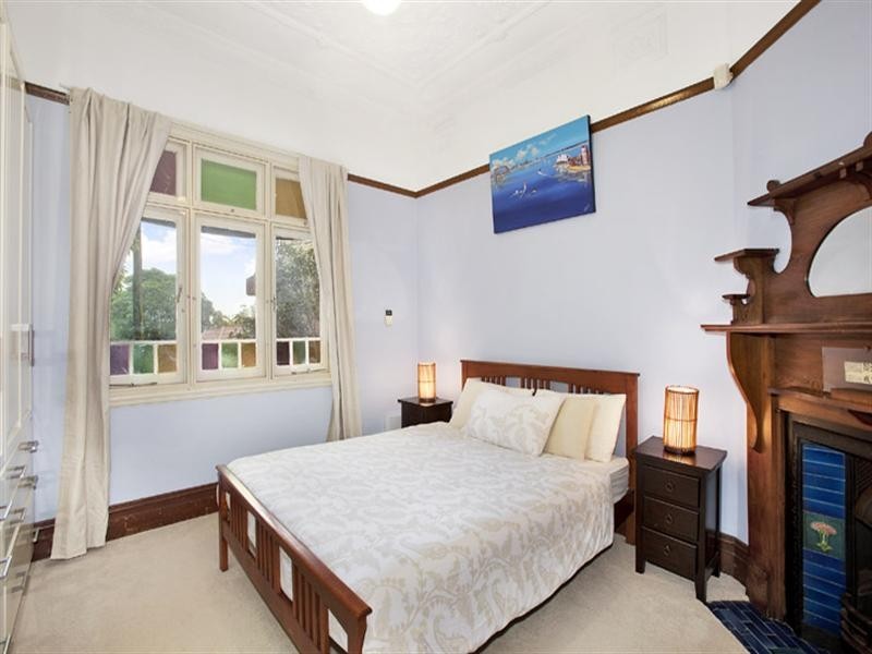 213 Lyons Road, Russell Lea NSW 2046