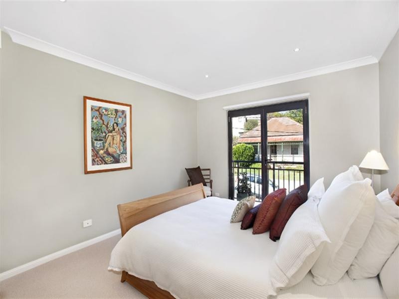 2 Battersea Street, Abbotsford NSW 2046