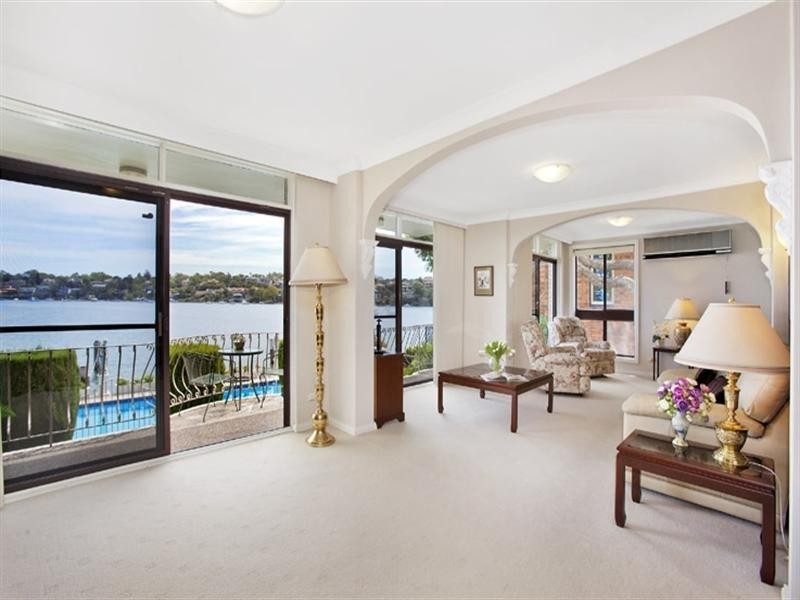 4/2A Wolseley Street, Drummoyne NSW 2047