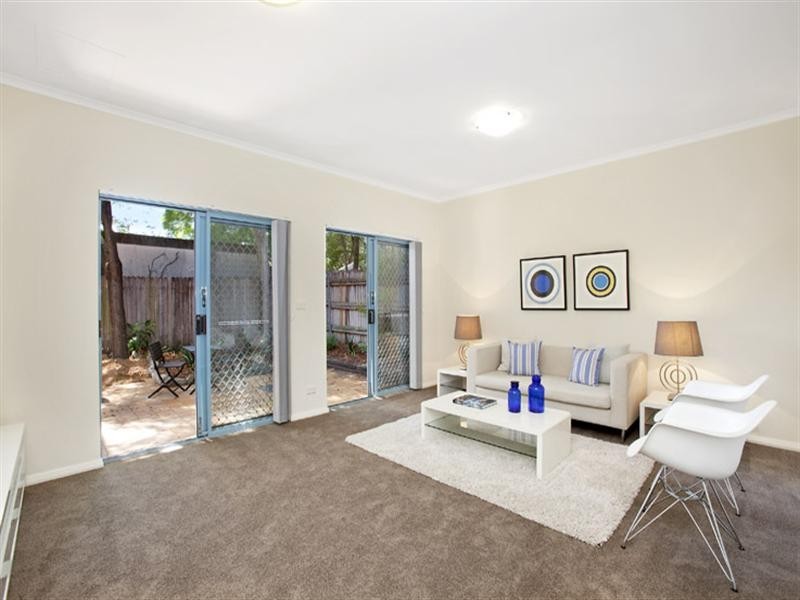 8 Moore Street, Drummoyne NSW 2047
