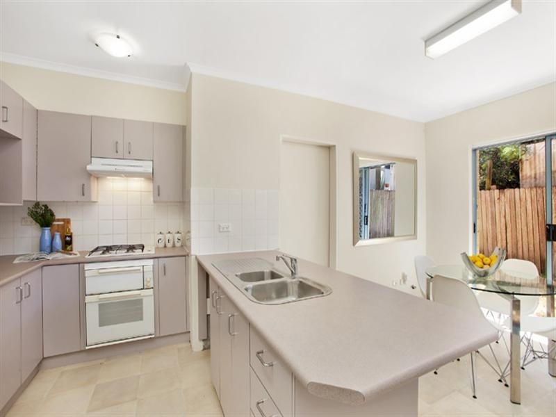 8 Moore Street, Drummoyne NSW 2047