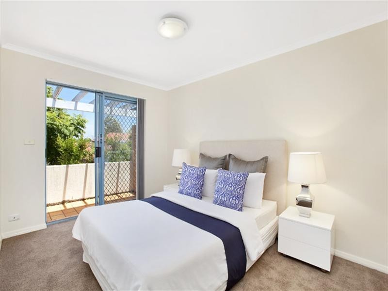 8 Moore Street, Drummoyne NSW 2047