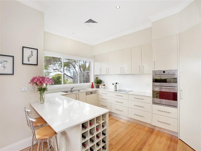 19 Undine Street, Russell Lea NSW 2046