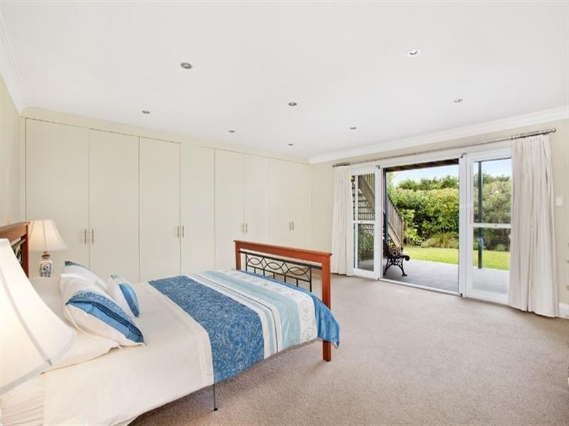 19 Undine Street, Russell Lea NSW 2046