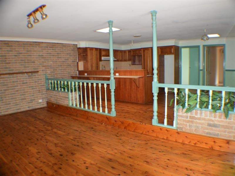 31 Meadowbank Drive, Dubbo NSW 2830