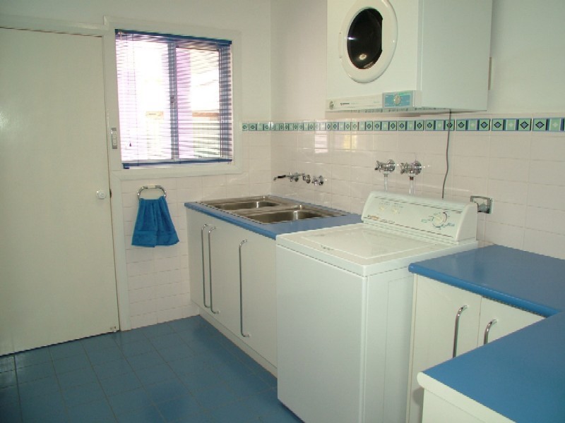 28 Colony Crescent, Dubbo NSW 2830