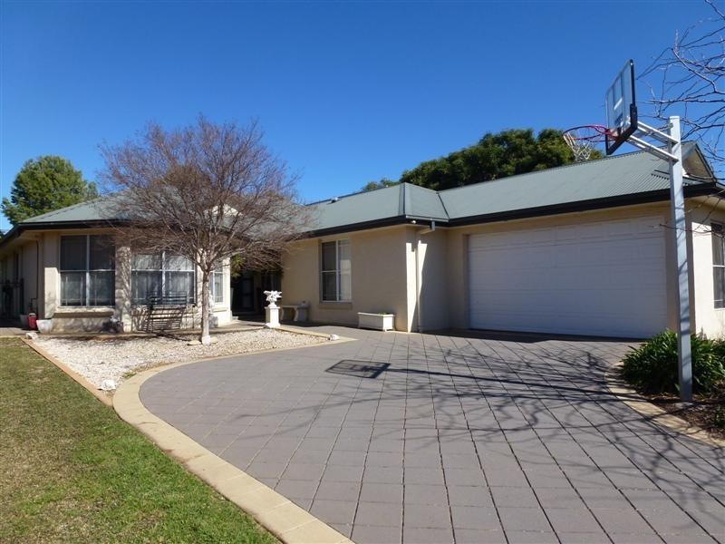 29 Grangewood Drive, Dubbo NSW 2830