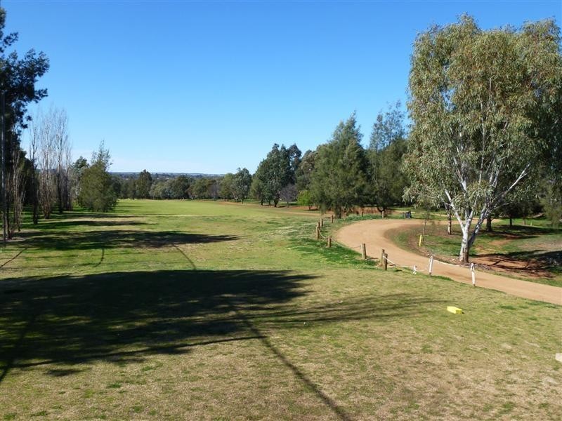 29 Grangewood Drive, Dubbo NSW 2830