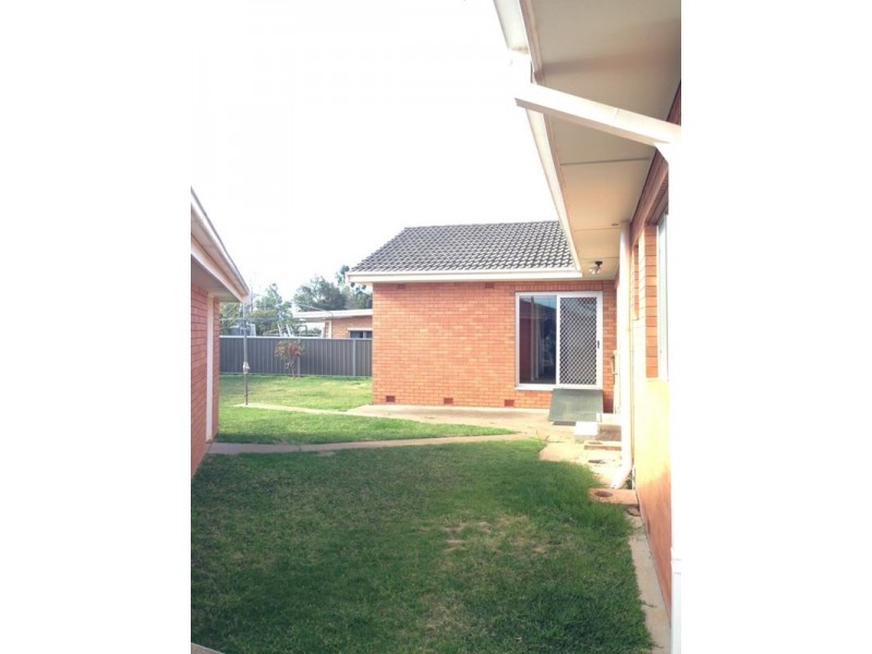 7 Margaret Crescent, Dubbo NSW 2830