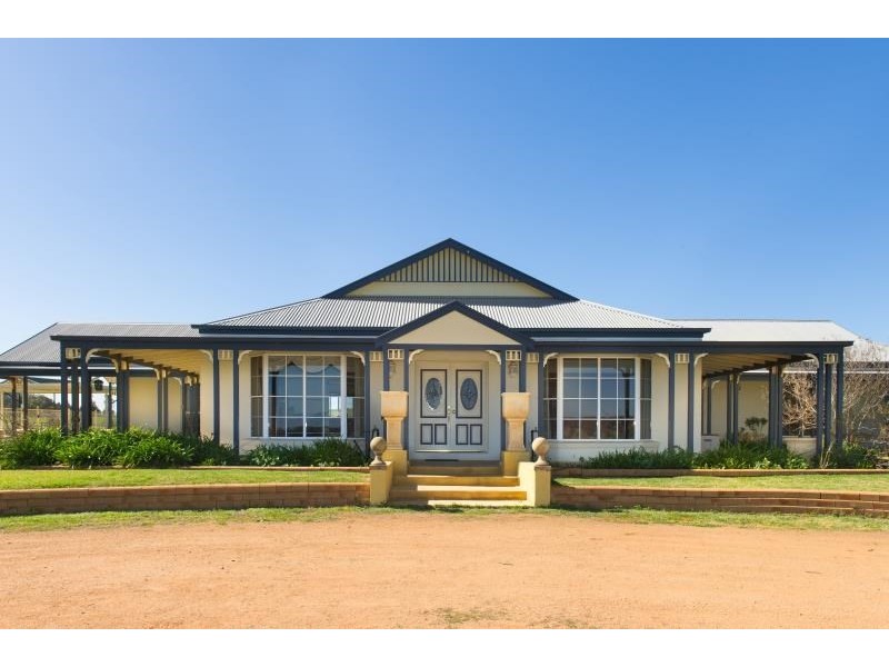 84L Narromine Road, Dubbo NSW 2830