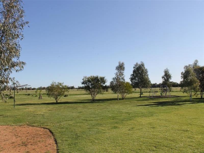 10 Redgum Place, Narromine NSW 2821