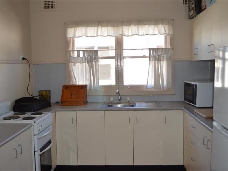 4 North Street, Dubbo NSW 2830