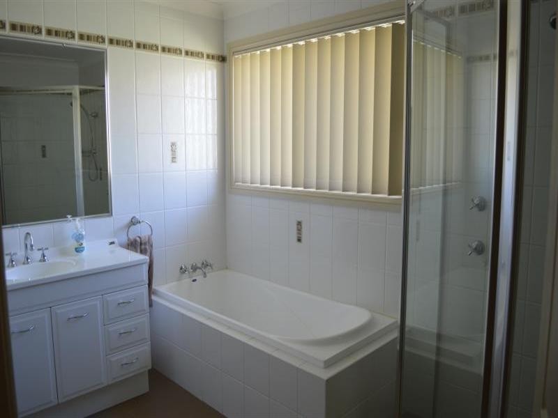 23 Namoi Crescent, Dubbo NSW 2830