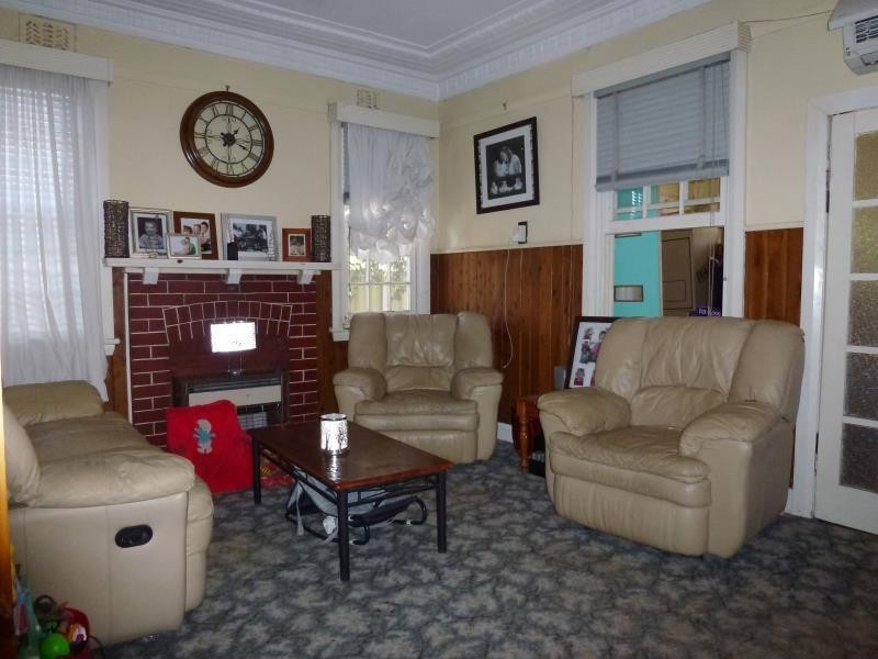 64 Gipps Street, Dubbo NSW 2830