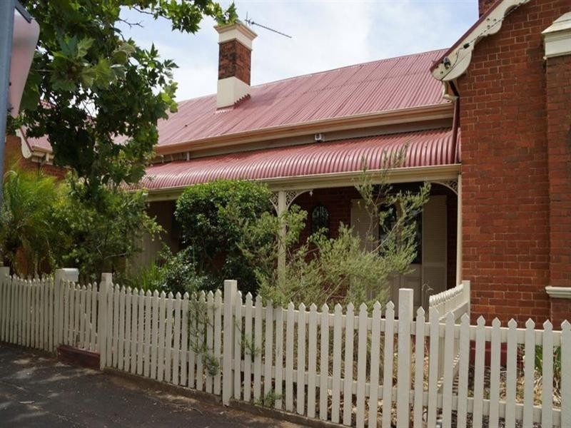 30 Erskine Street, Dubbo NSW 2830
