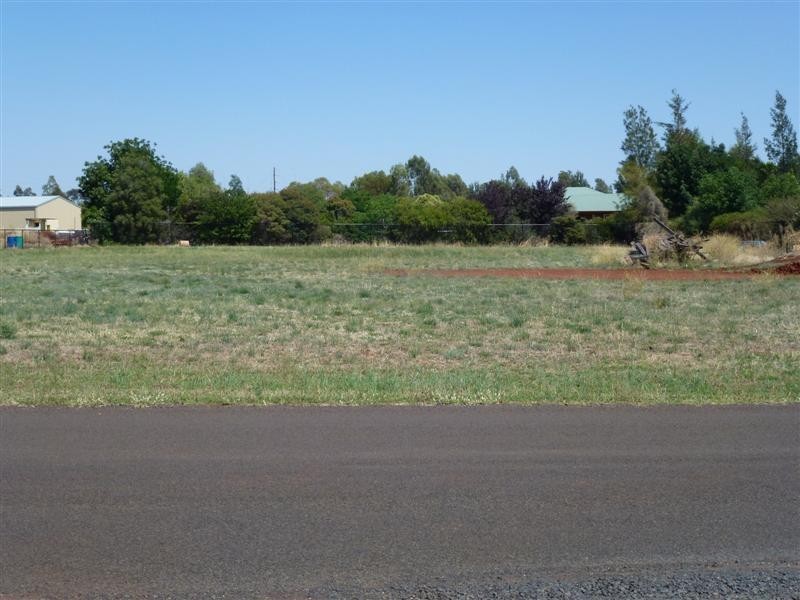 3 Chondelle Place, Dubbo NSW 2830