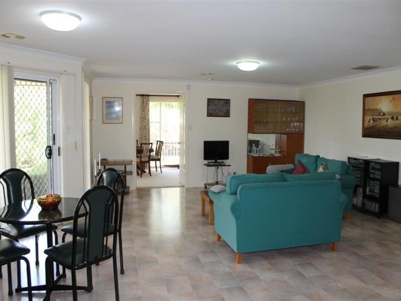 13 Willowbend Way, Dubbo NSW 2830