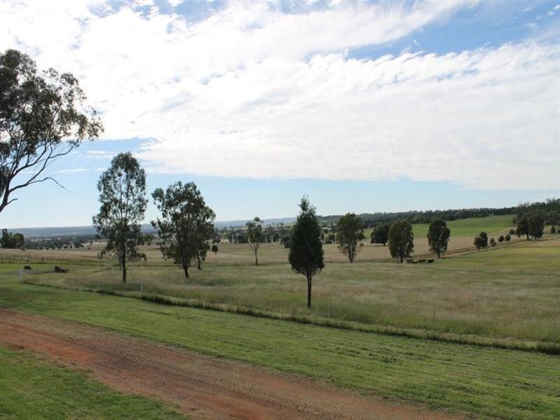 17R Jaymark Road, Dubbo NSW 2830