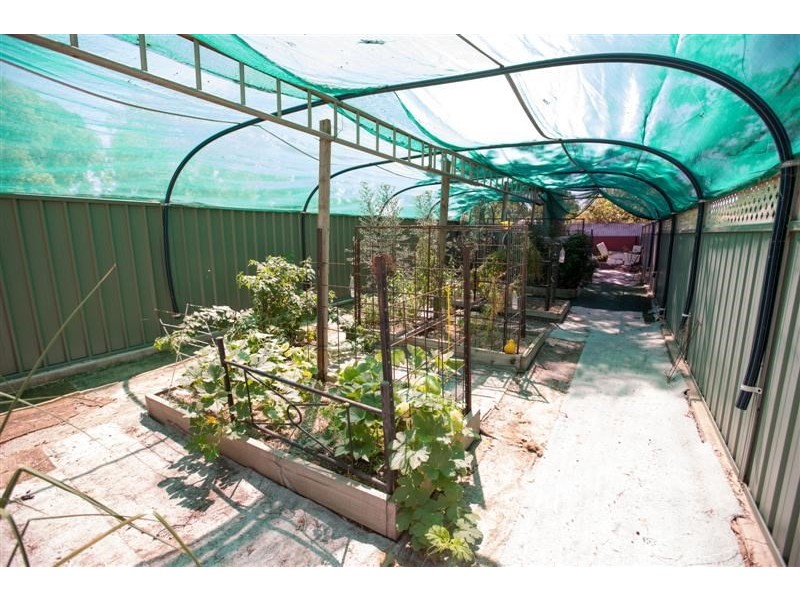 4 Warne Street, Wellington NSW 2820