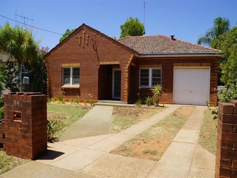 44 Taylor Street, Dubbo NSW 2830