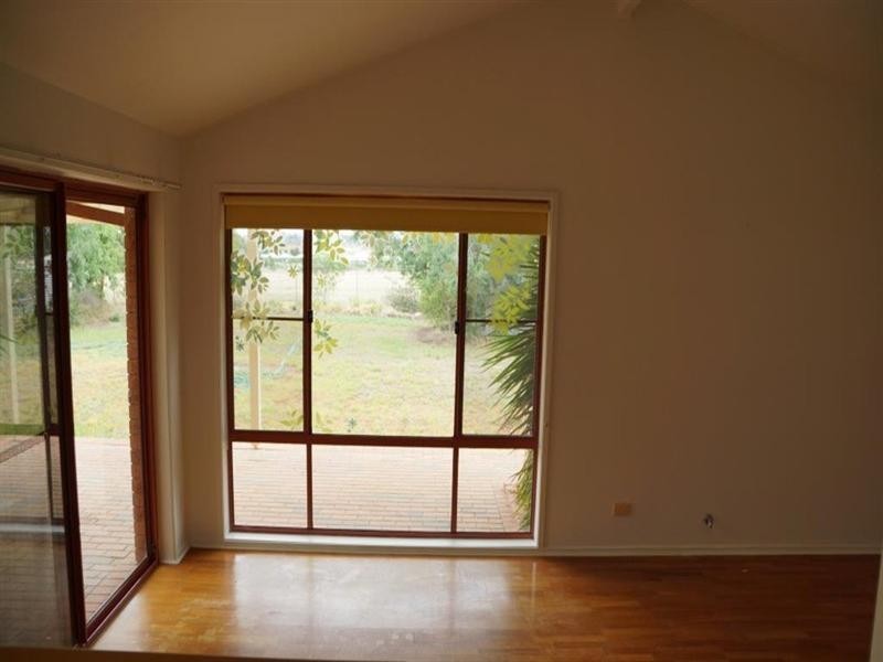 20 Grangewood Drive, Dubbo NSW 2830