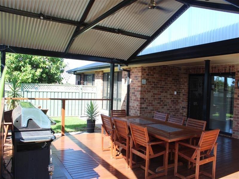 8 Holmwood Drive, Dubbo NSW 2830