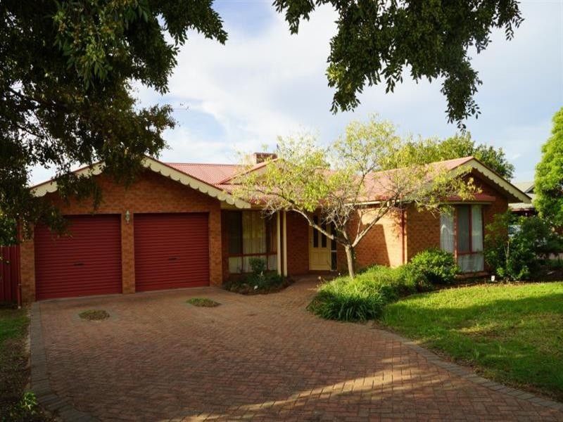 20 Grangewood Drive, Dubbo NSW 2830