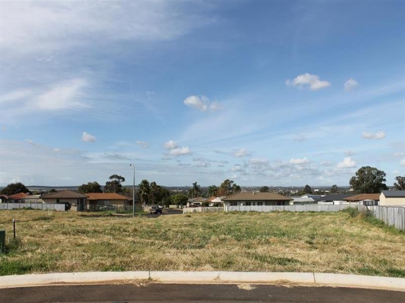 3 Isaac Court, Dubbo NSW 2830