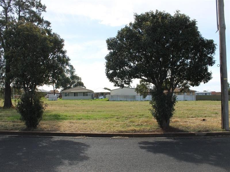 51 Linda Drive, Dubbo NSW 2830