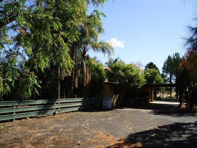 Brocklehurst NSW 2830