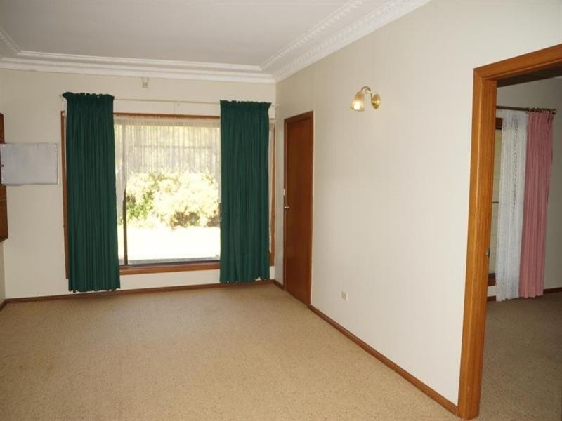 Brocklehurst NSW 2830