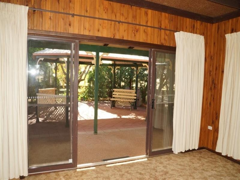 Brocklehurst NSW 2830