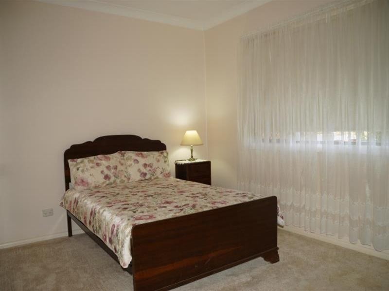 14 Sturt Circle, Dubbo NSW 2830