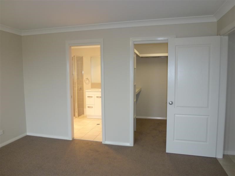 16 Lilydale Terrace, Dubbo NSW 2830