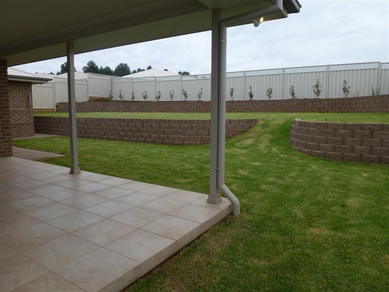 16 Lilydale Terrace, Dubbo NSW 2830