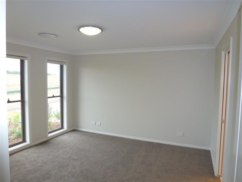 16 Lilydale Terrace, Dubbo NSW 2830