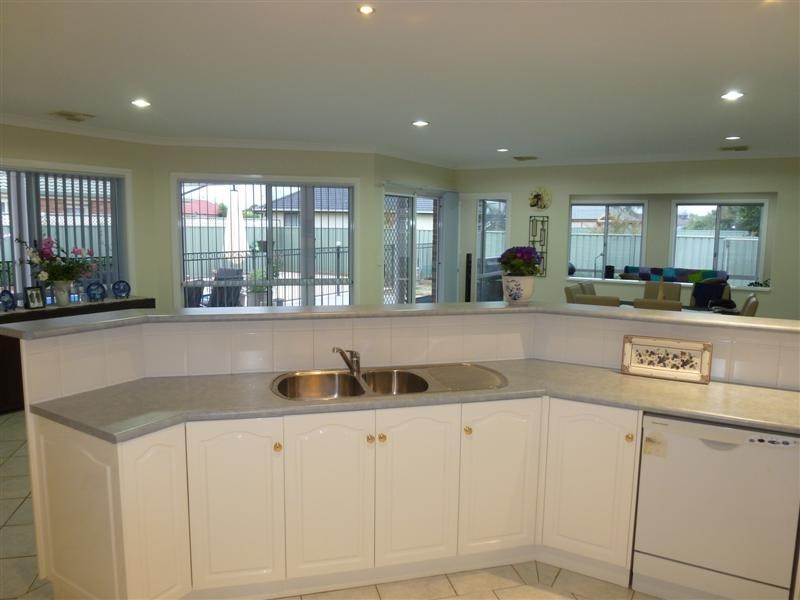 5 Warrego Court, Dubbo NSW 2830