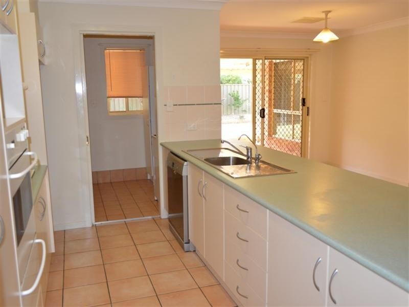 13 Lancaster Park Place, Dubbo NSW 2830