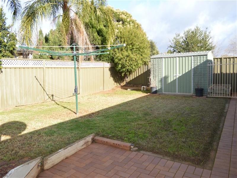 13 Lancaster Park Place, Dubbo NSW 2830