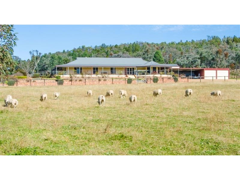 ‘Halcyon’ Renshaw McGirr Way, Yeoval NSW 2868