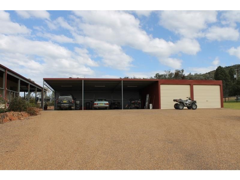 ‘Halcyon’ Renshaw McGirr Way, Yeoval NSW 2868