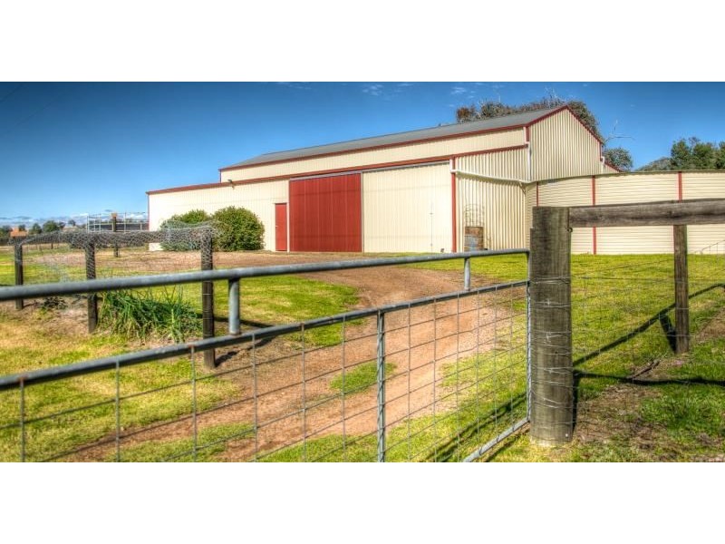 ‘Halcyon’ Renshaw McGirr Way, Yeoval NSW 2868