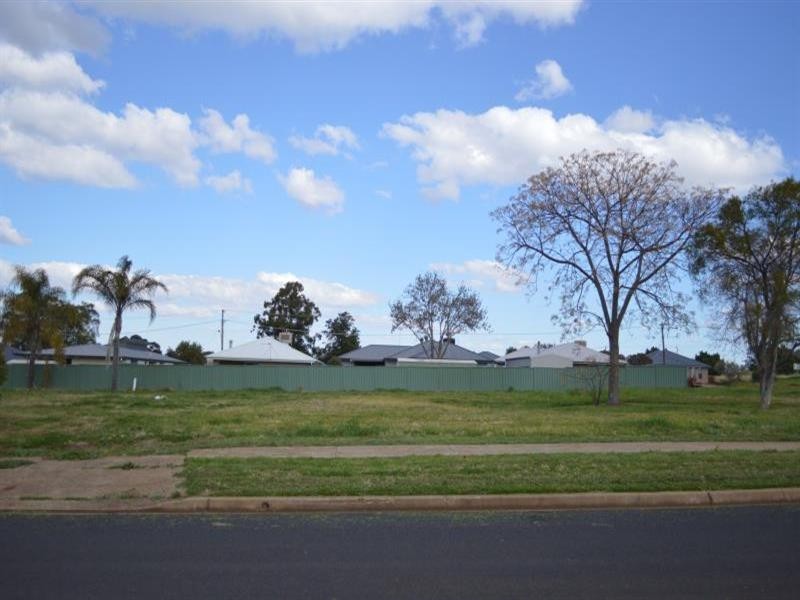 56 Linda Drive, Dubbo NSW 2830