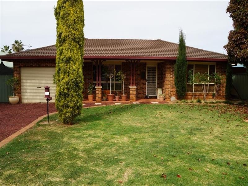 153 Birch Avenue, Dubbo NSW 2830