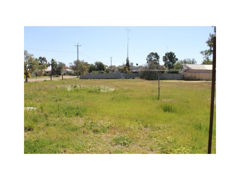 16 Haylock Street, Tullamore NSW 2874