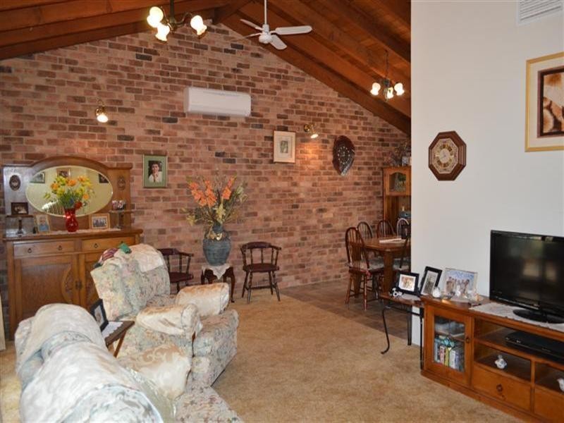 32 Mumford Crescent, Dubbo NSW 2830