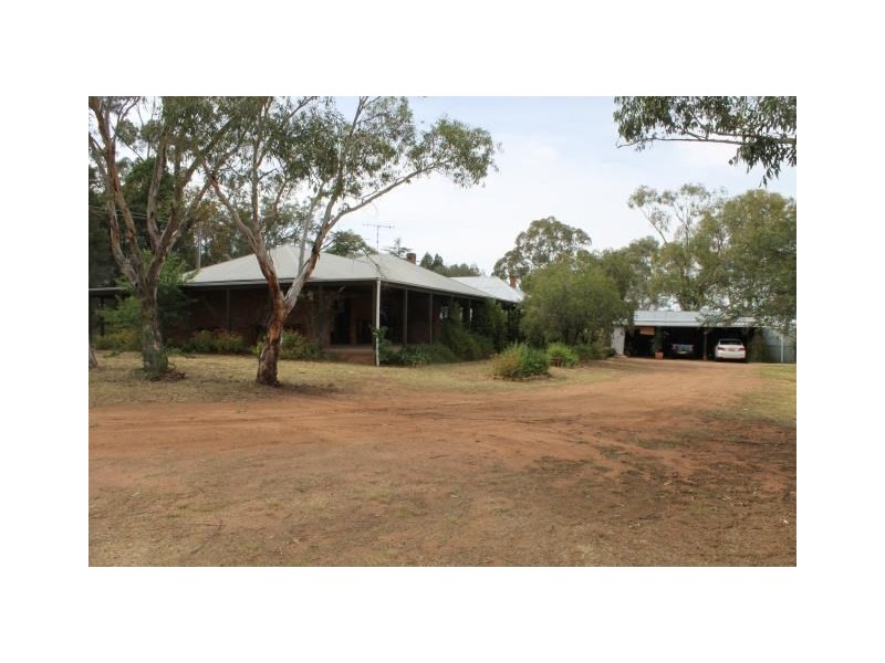 “Cloonawillin” 17R Duffy’s Lane, Dubbo NSW 2830