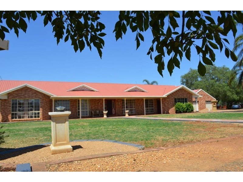 16R Wellington Road, Dubbo NSW 2830